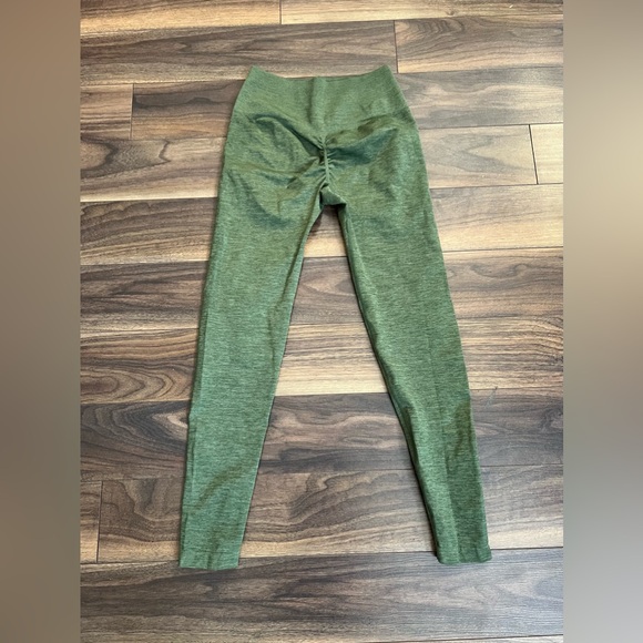 AMAZON LEGGINGS - Picture 2 of 2